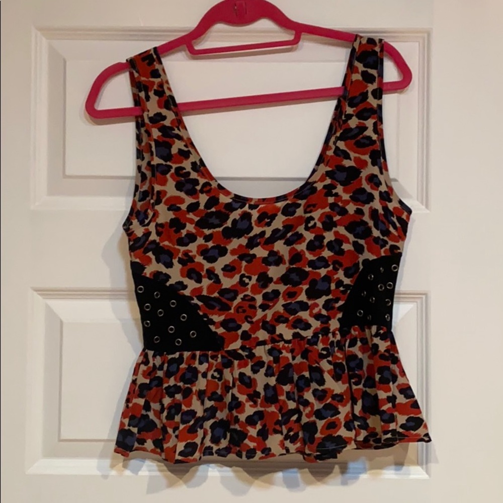 Millau Small Cheetah print top